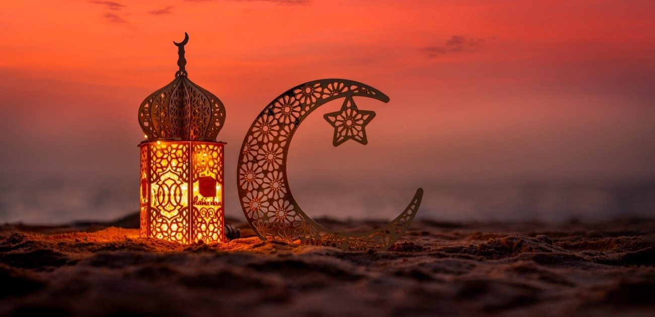 فانوس رمضان وهلال