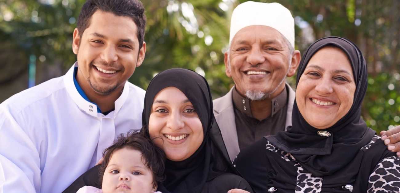 عائلة عربية في البستان