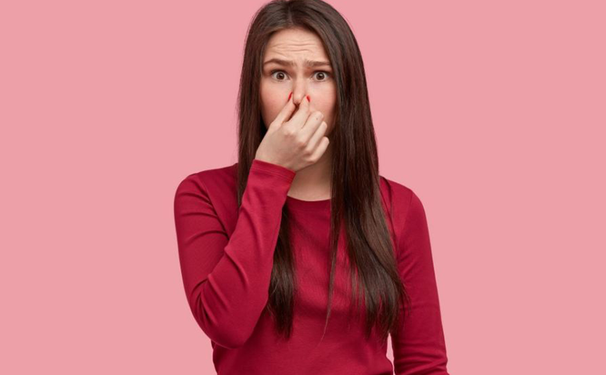 تعلمي كيفية علاج رائحة المهبل مثل السمك بطرق طبيعية!