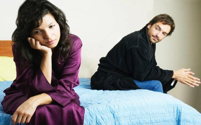 كيفية التعامل مع خجل الزوجة من الجماع