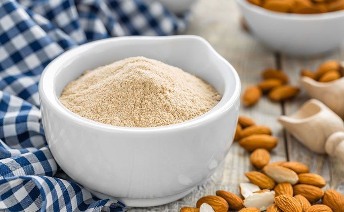 خصائص وفوائد دقيق اللوز