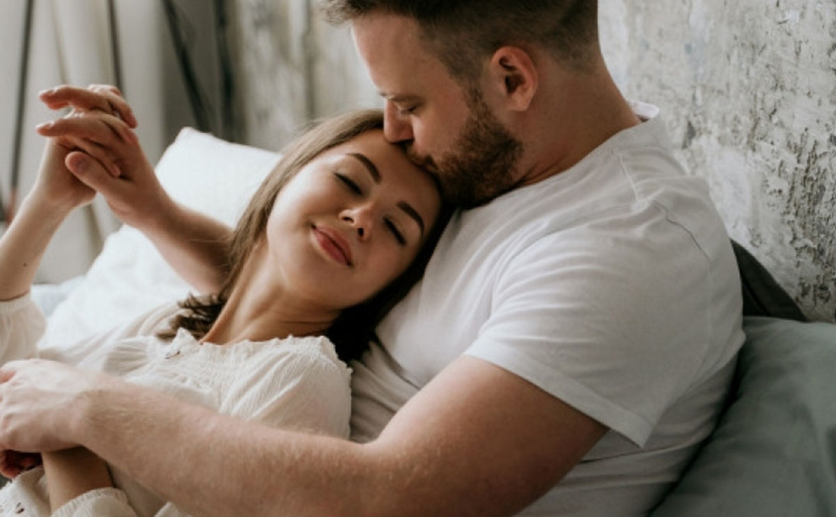 تعرفي الى وضعيات جديدة للجماع يحبها الرجل وتزيد رغبته!