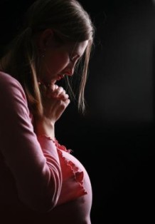 الذئبة الحمراء: تأثيره على الحامل والمولود الحديث!