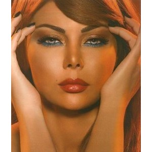 كيف تحصلين على بشرة ببريق النجوم دون المبالغة؟