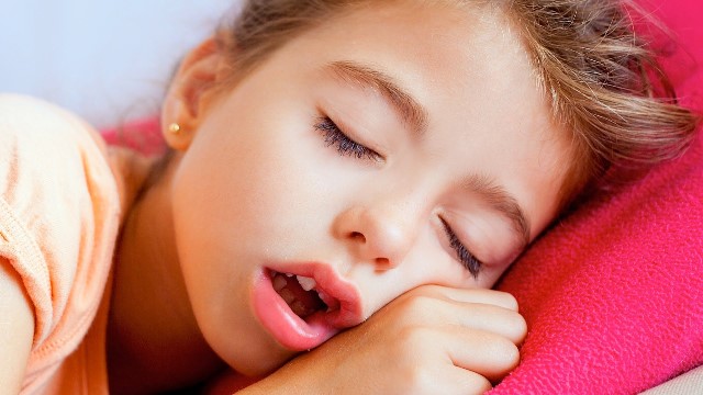 لحمية الانف عند الاطفال