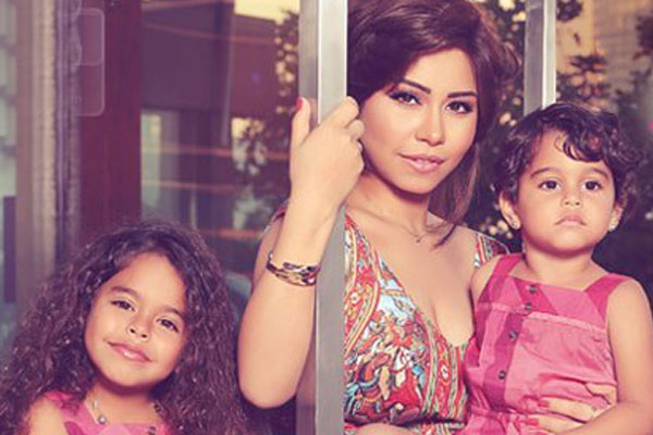 فنانات أمهات لكن منفصلات