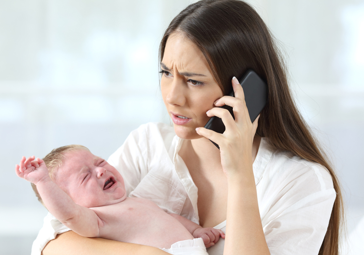 ابراج الامهات الاكثر قلقا على اطفالهن