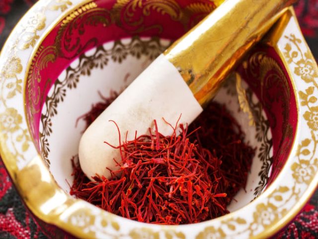 الزعفران اثناء الحمل