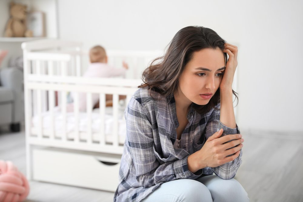 ما هو اكتئاب ما بعد الولادة وكيف نتخطاه