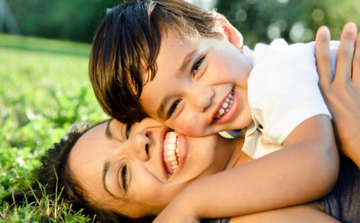 لعلاقة مثاليّة بين الأمّ وابنها
