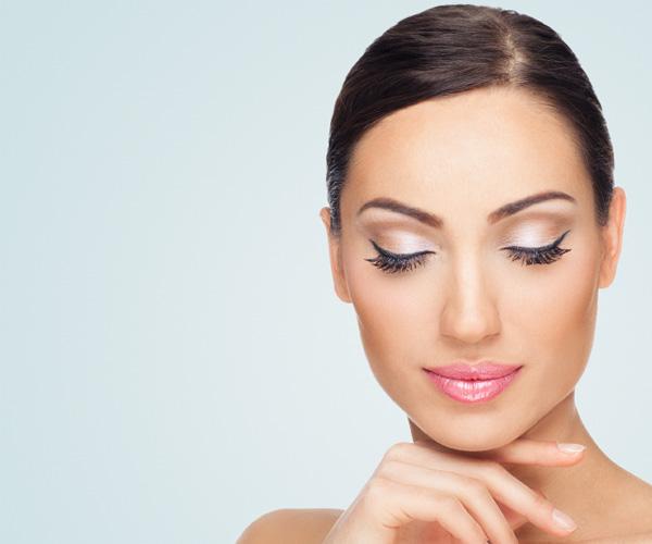 نصائح للحفاظ على كثافة الرموش