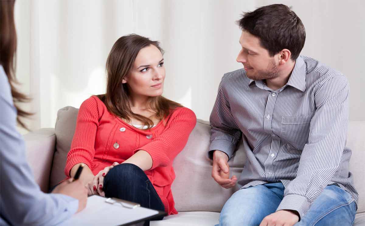 امور تكتشفها المرأة في الرجل بعد الزواج