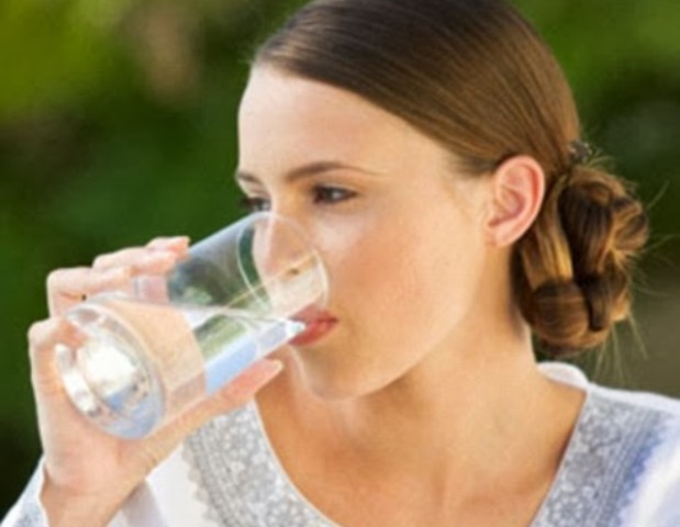 طرق تحث على شرب المياه خلال الحمل
