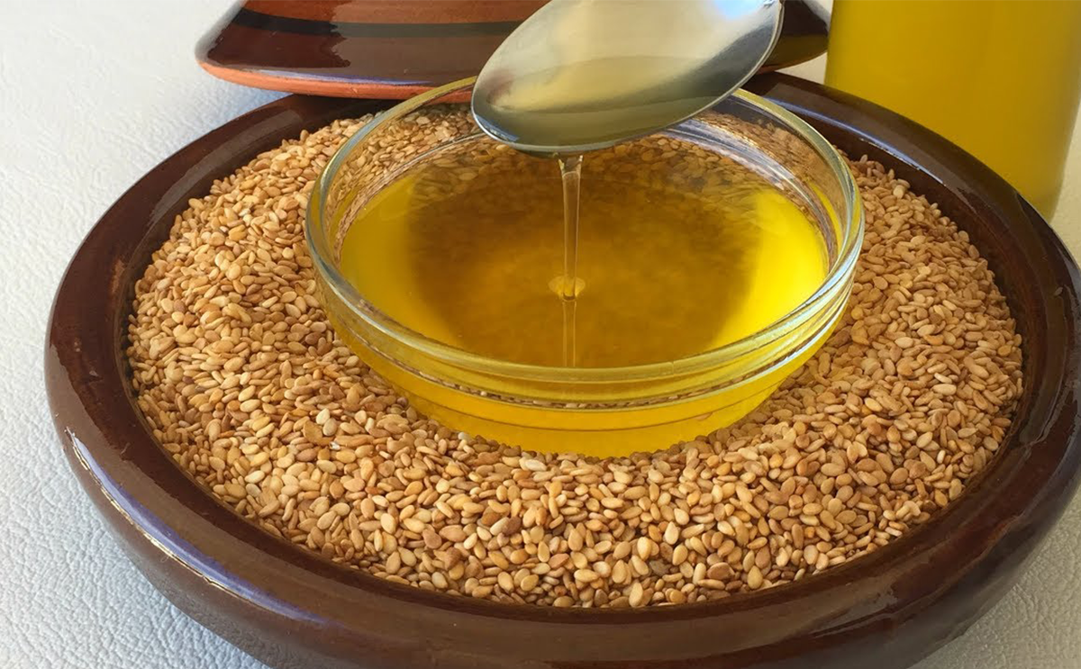 فوائد زيت السمسم للشعر