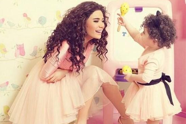 سيرين عبد النور تنشر أسرارًا عن ابنتها