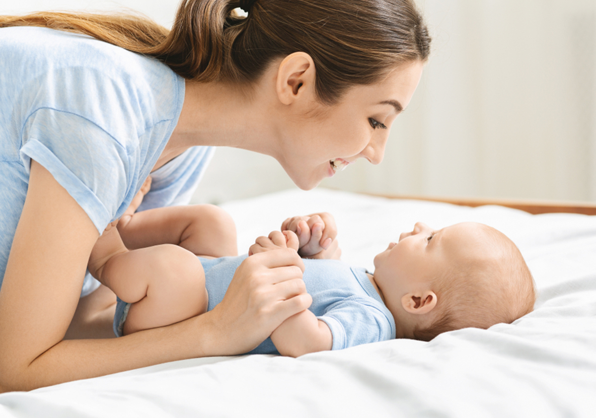اسلوب التحدث الذي يعزز المهارات النطقية لدى طفلك