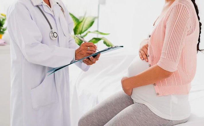 طرق علاج احتقان الحلق للحامل