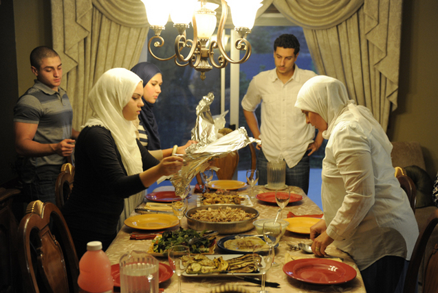 الشيخ وسيم يشرح عن حكم السحور في رمضان