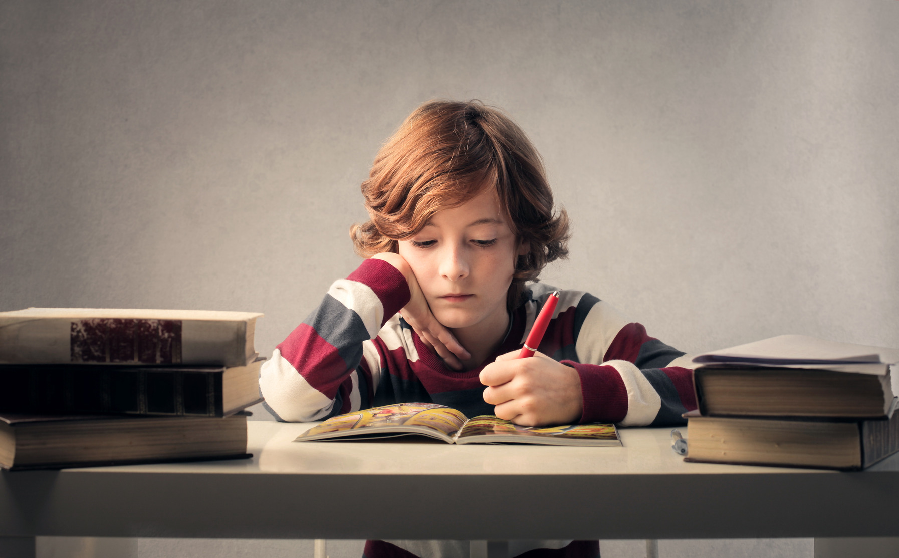 عادات غذائية سيئة لدى الطفل تسبب مشاكل دراسية