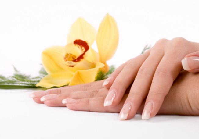 خطوات للحصول على أظافر قوية وجميلة
