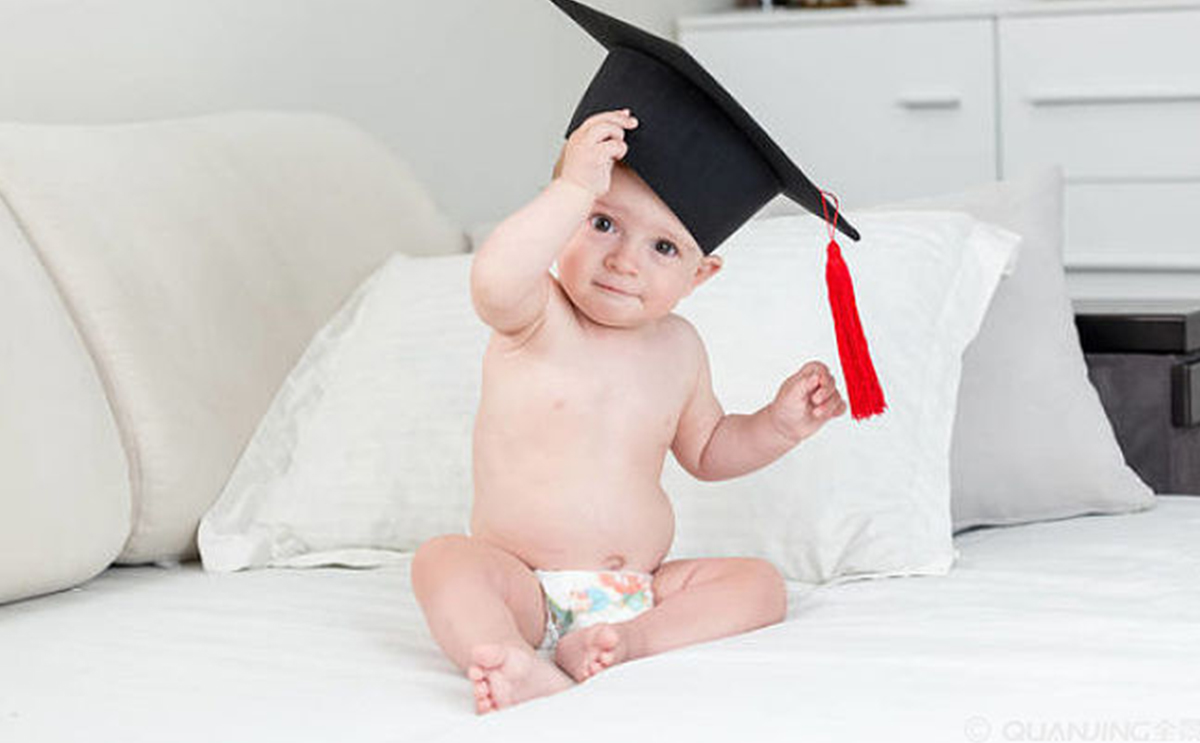 3 علامات تشير الى أن طفلك أصبح جاهزاً لاستخدام حفاضة كلوت!