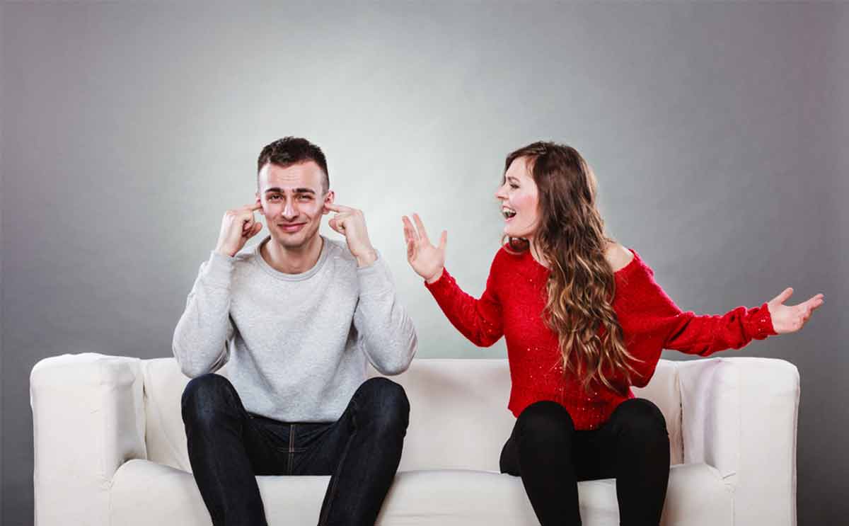 انواع من الشجارات يقوم بها كل ثنائي سعيد