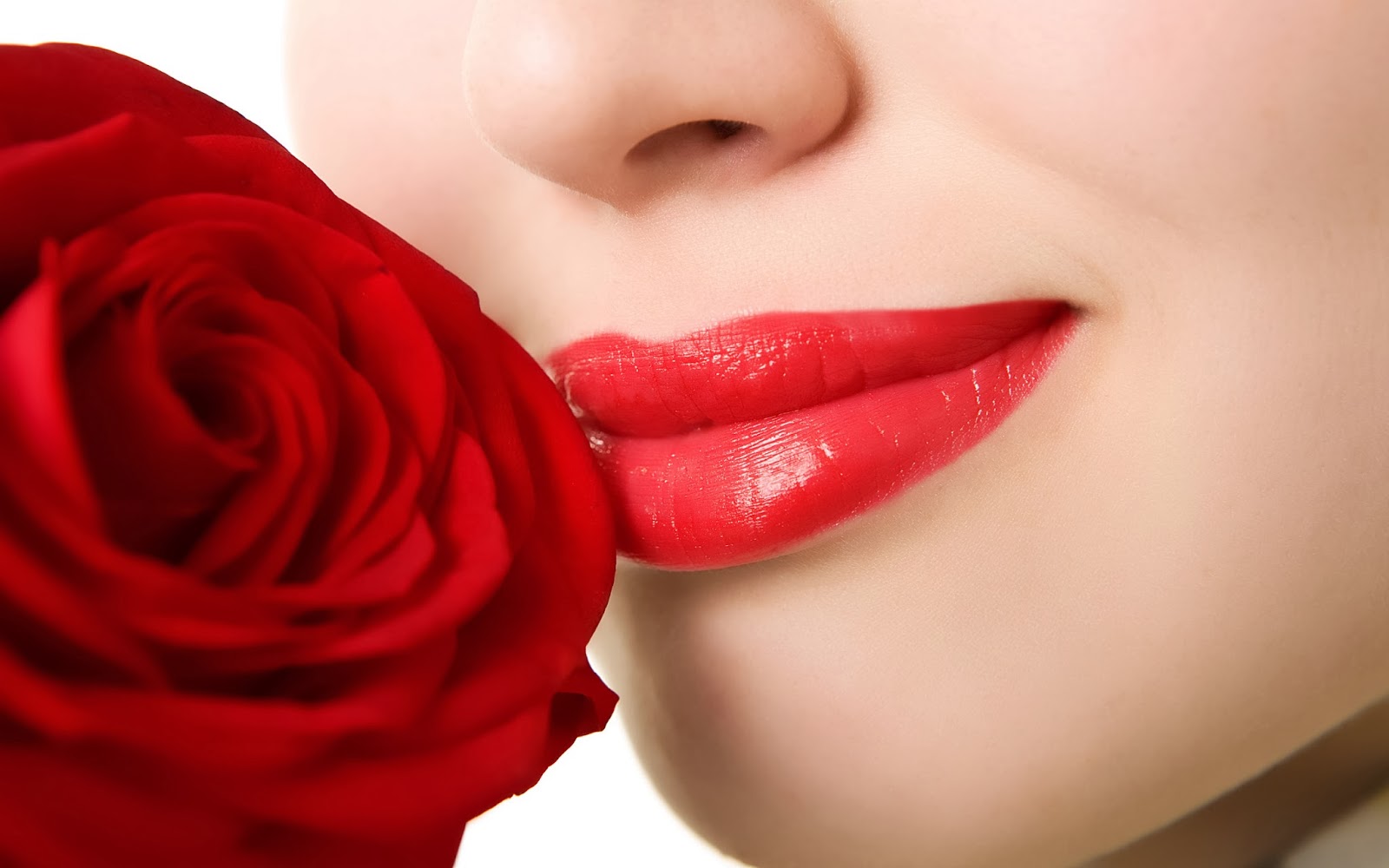 علاج تشقق الشفايف