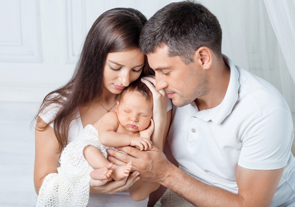 5 طرق يمكن للرجل من خلالها دعم زوجته المرضعة