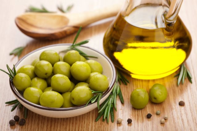 فوائد زيت الزيتون للحامل