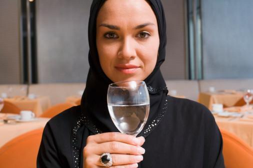 كيف تحاربين تجاعيد الوجه؟