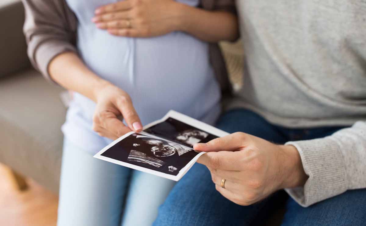 لماذا تكون حركة الجنين قوية