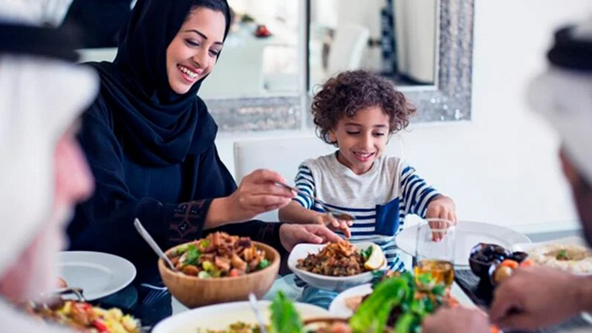 شهر رمضان فرصة لتعزيز العلاقة الزوجية، ولكن كيف؟