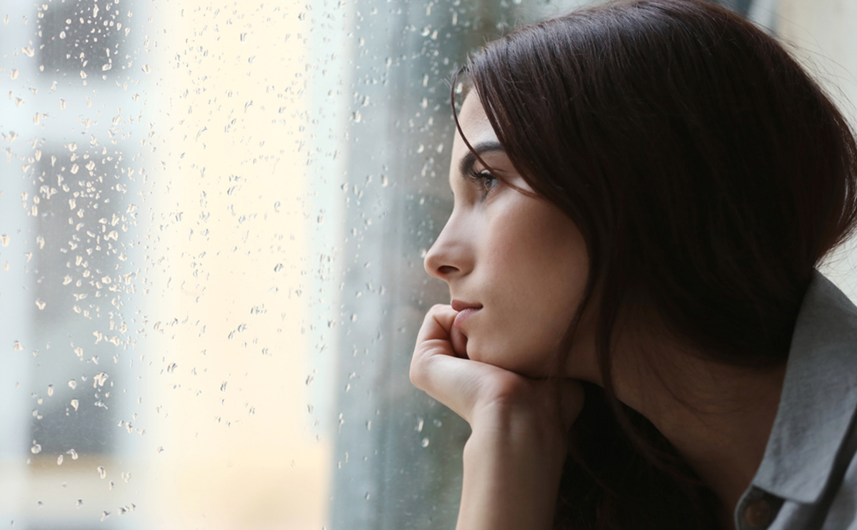 متى ينزل كيس الحمل بعد الاجهاض؟