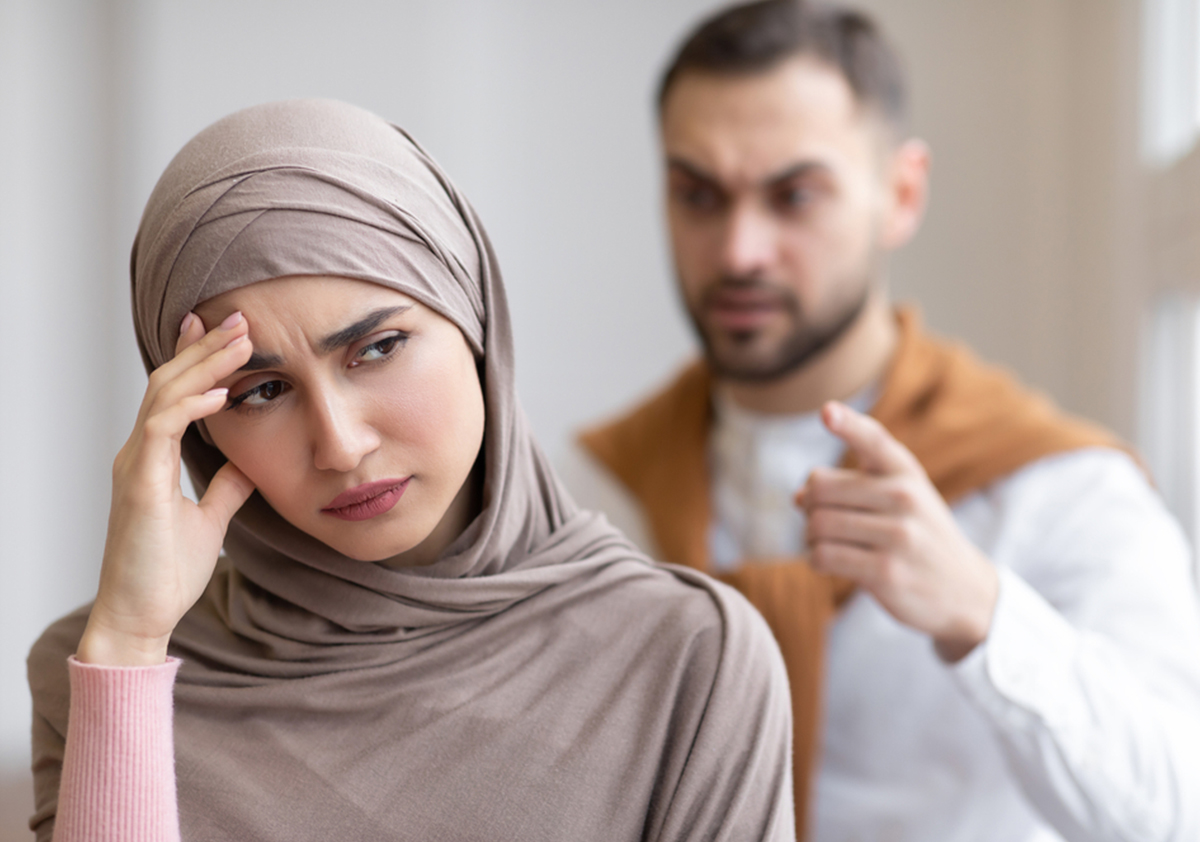 طريقة التعامل مع الزوج الاستغلالي