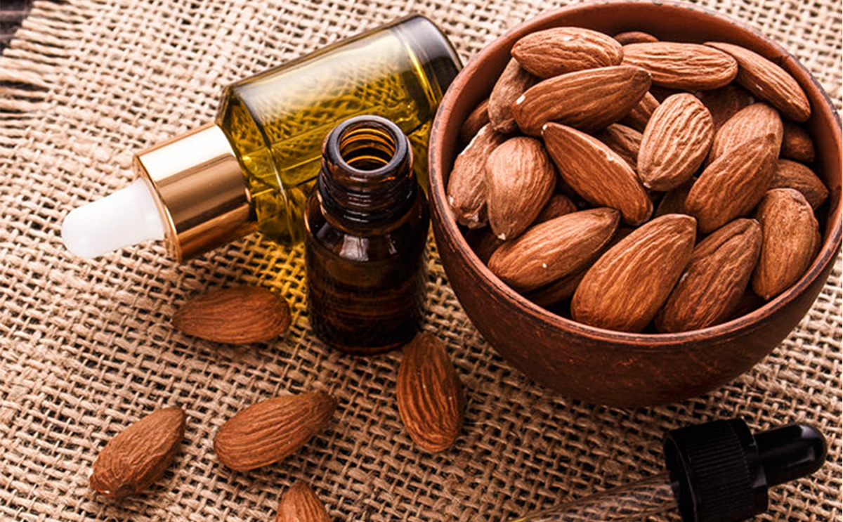 تجربتي مع زيت اللوز الحلو للبشرة 