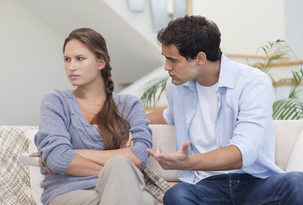 كيفية التعامل مع حب التملك لدى الزوج