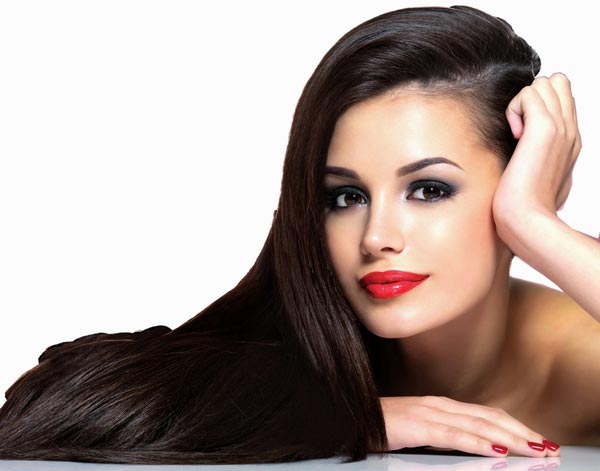 4 خلطات طبيعية للحصول على شعر كثيف