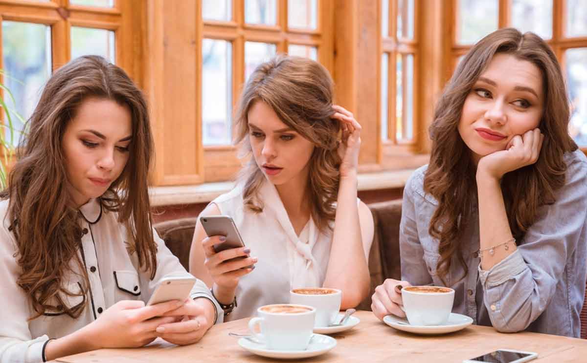 أكثر التصرفات المخالفة للإتيكيت