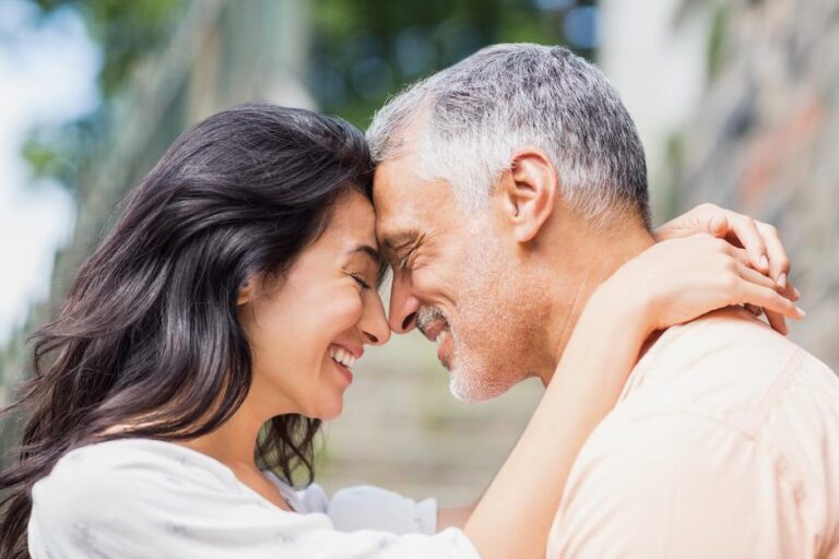صفات يبحث عنها الرجل في المرأة