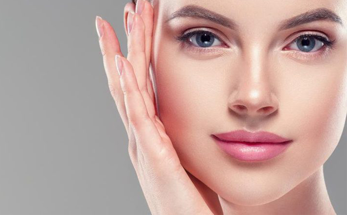 خلطات وفيتامينات لتسمين الوجه فقط 