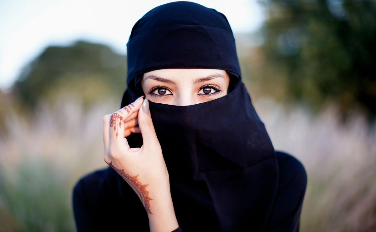 في اليوم العالمي للمرأة نساء عربيات لمعن في العالم