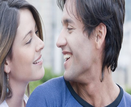 9 صفات تجذب الرجل في المرأة!