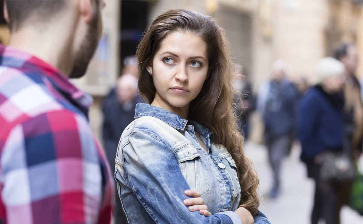 اتيكيت التعامل مع الانسان المغرور