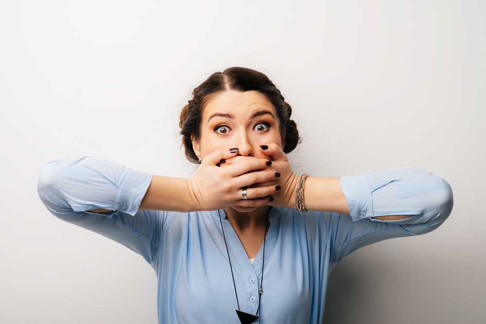 علاج رائحة الفم الكريهة نهائيا