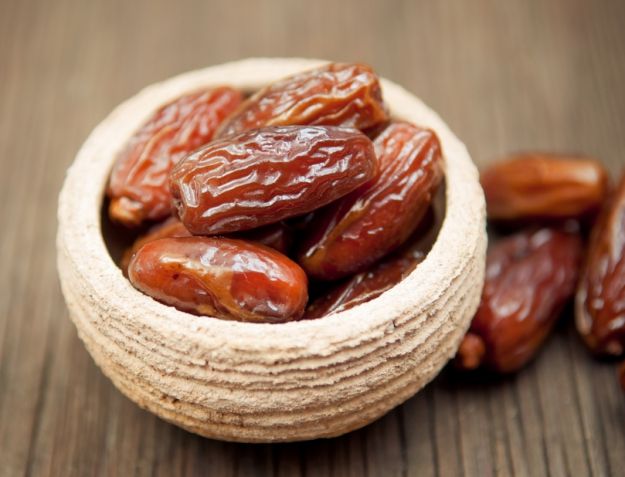 فوائد التمر للحامل | كيفية تناول التمر خلال الحمل