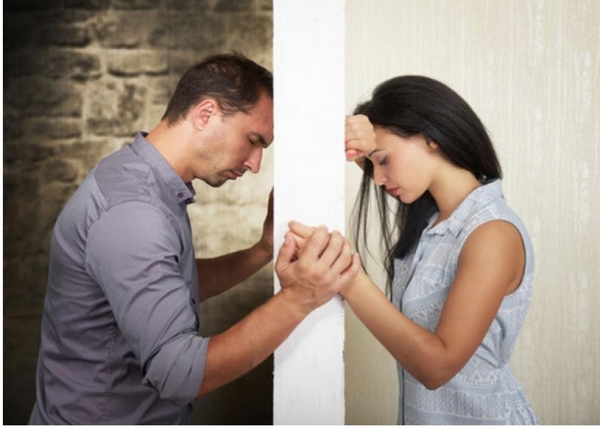 تمارين لتعزيز التواصل بين الأزواج