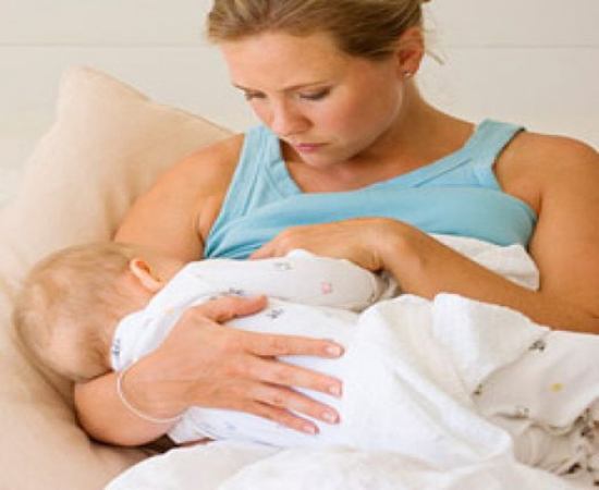 مشاكل الرضاعة الطبيعية| علاج تشقق الحلمتين اثناء الرضاعة