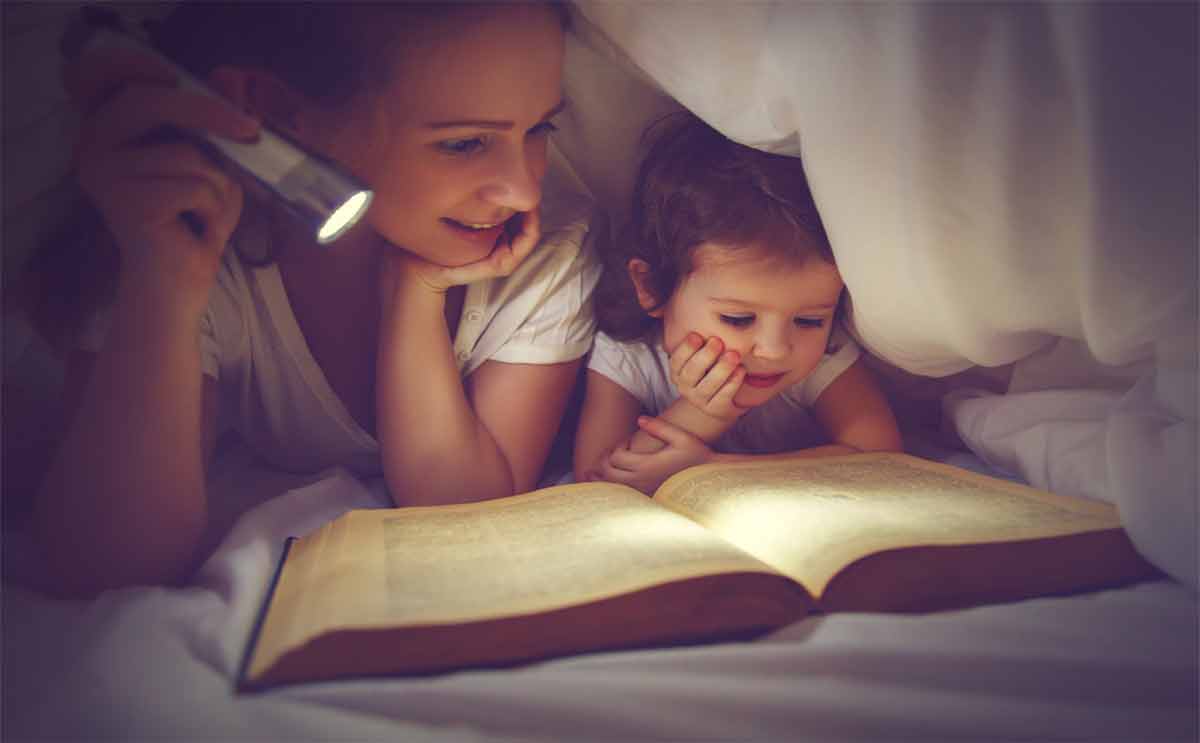 امور على الام التوقف عنها مع طفلها