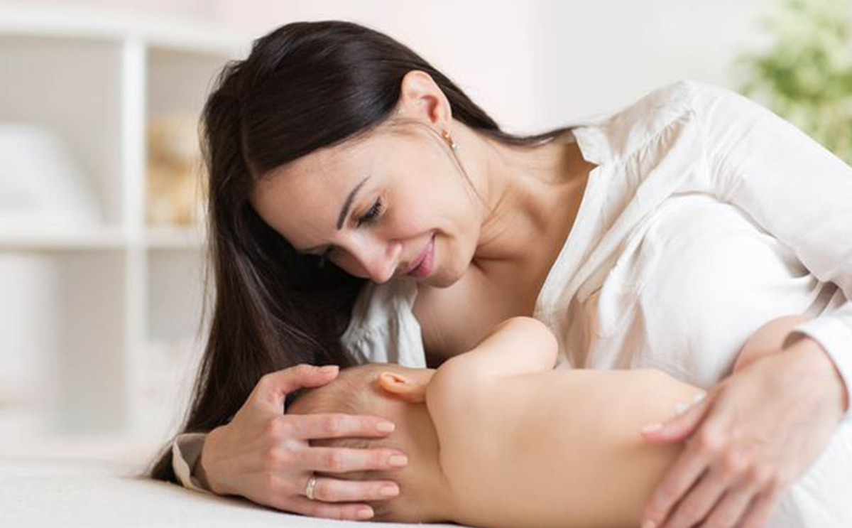 طريقة الرضاعة الطبيعية الصحيحة