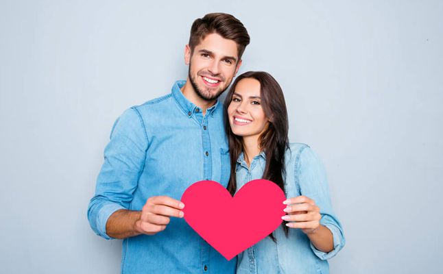 نسبة التوافق بين رجل الدلو والمرأة الدلو